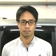 先輩社員